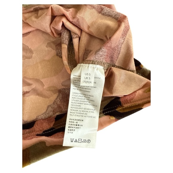 Free People We the Free Blouse Small Pink Green Teddy Velvet Camouflage Top Camo - Picture 6 of 6